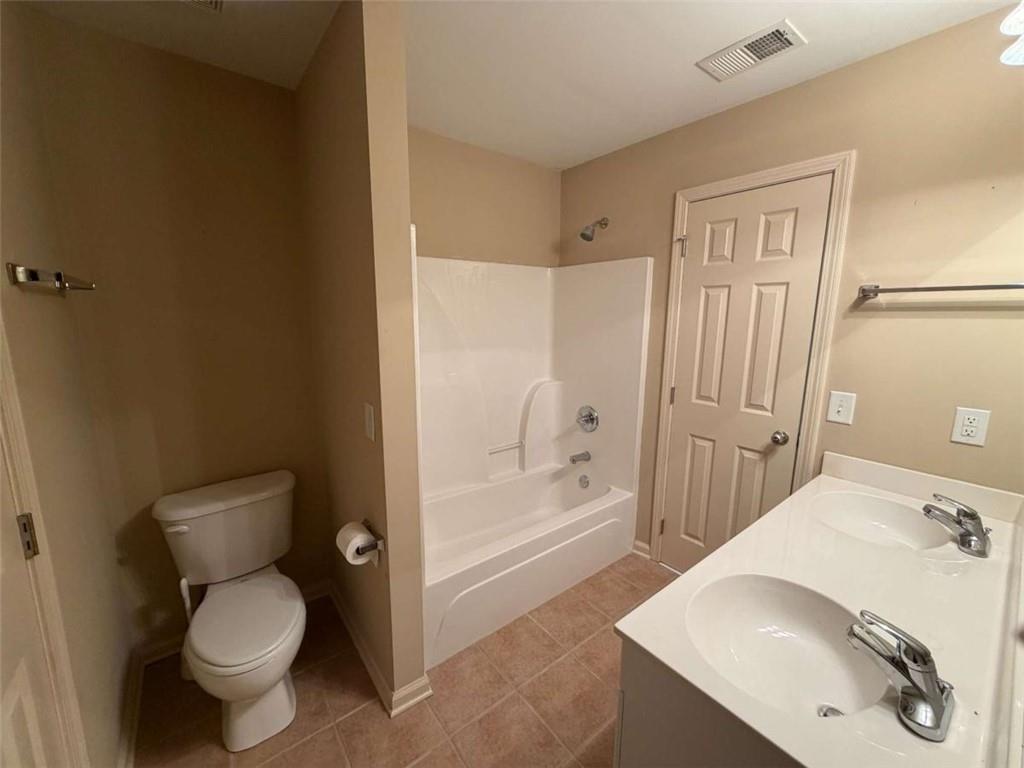 768 Laurel West Lane Property Photo 25