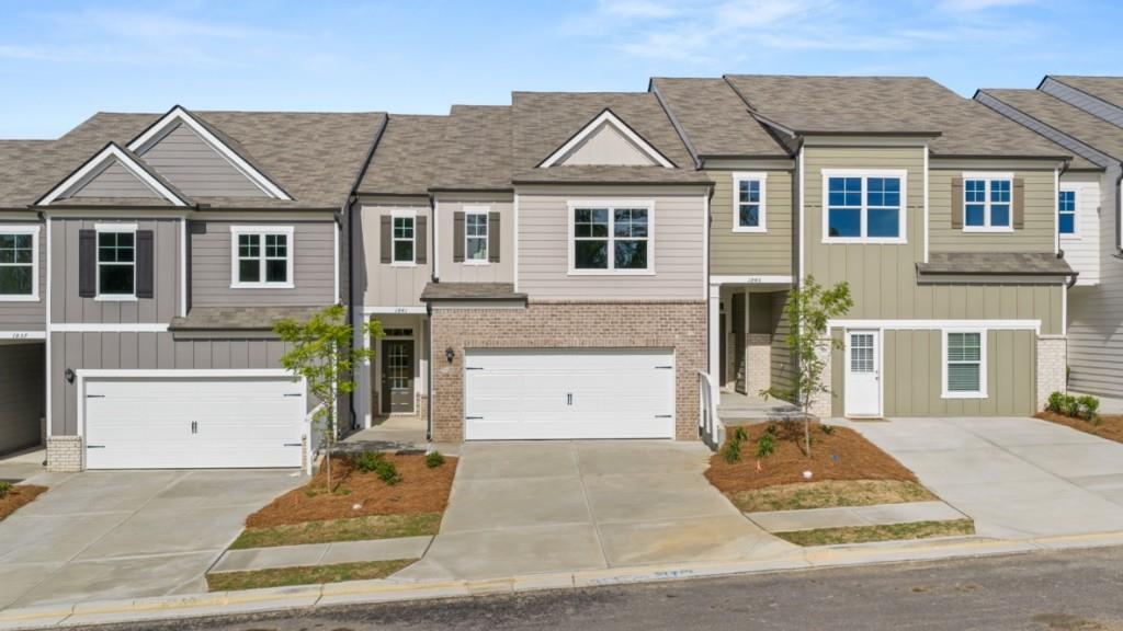 1841 Meadow Green Circle Property Photo 1
