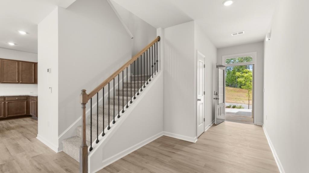 1841 Meadow Green Circle Property Photo 4