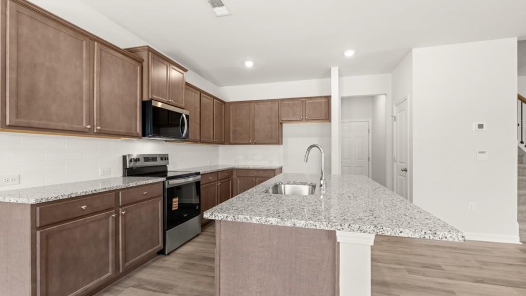 1841 Meadow Green Circle Property Photo 8