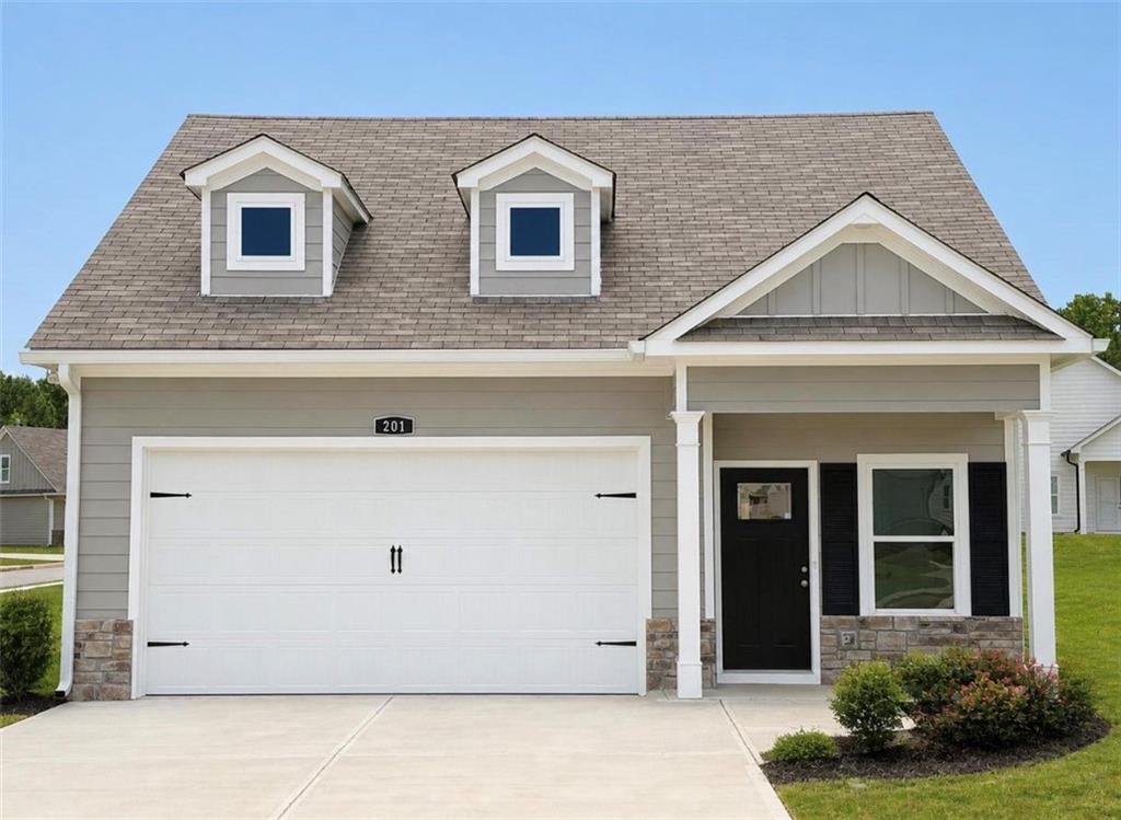 201 Daisy Court Property Photo 1