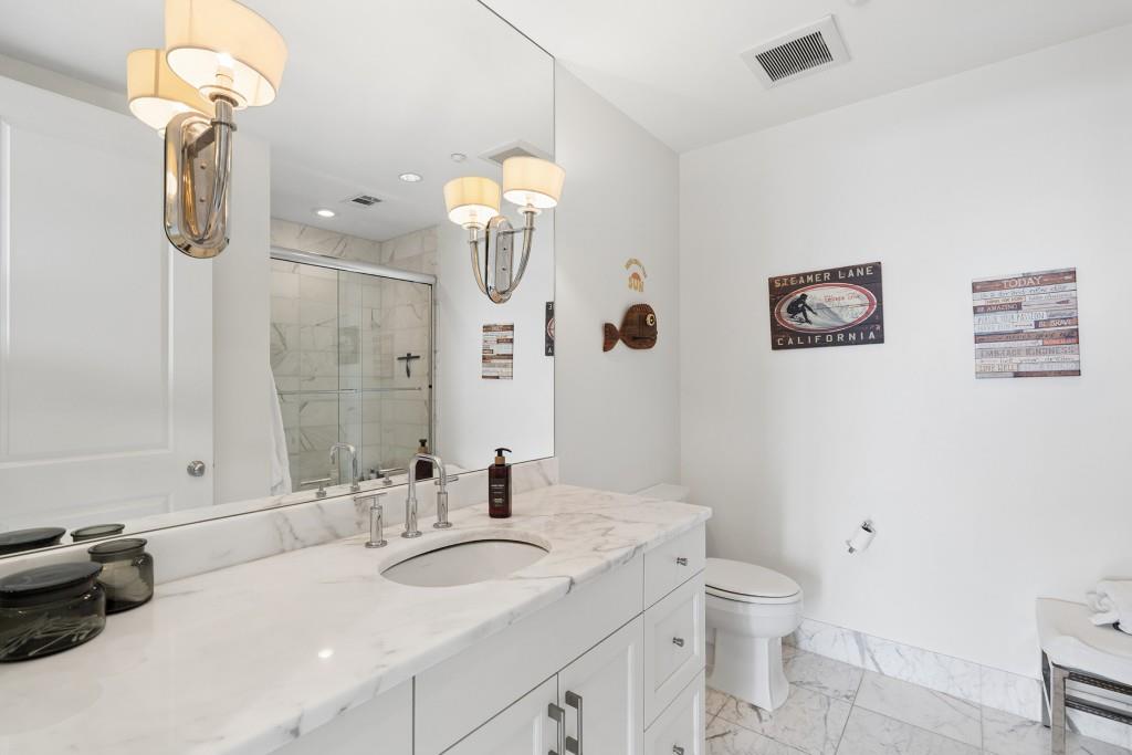 3630 Peachtree Road Unit 3002 Property Photo 38