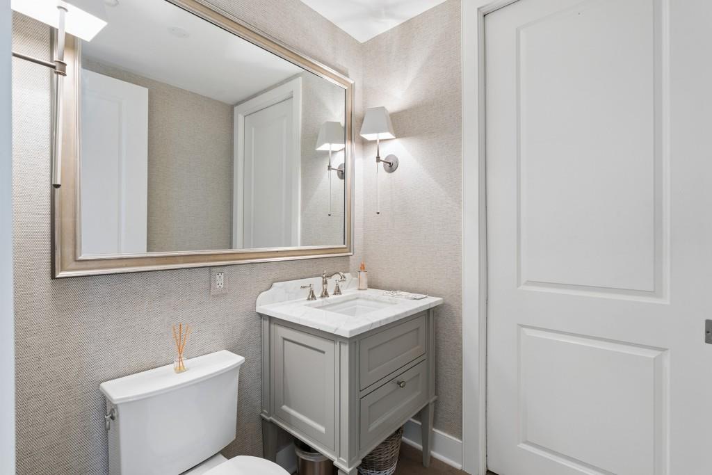 3630 Peachtree Road Unit 3002 Property Photo 39