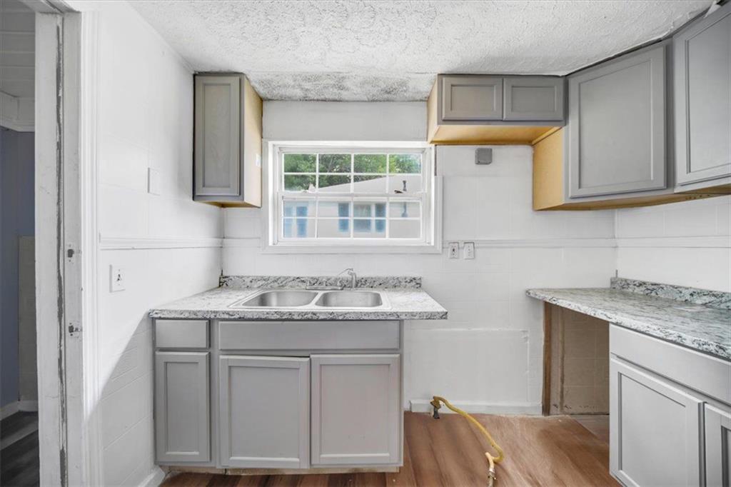 212 Nixon Avenue Sw Property Photo 16