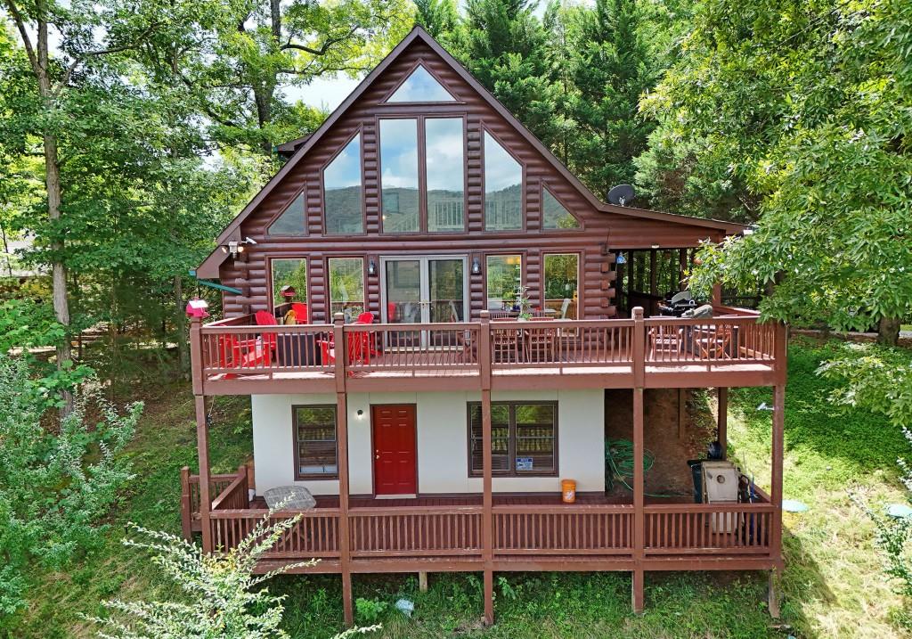 769 Ross Ridge Road Property Photo 1