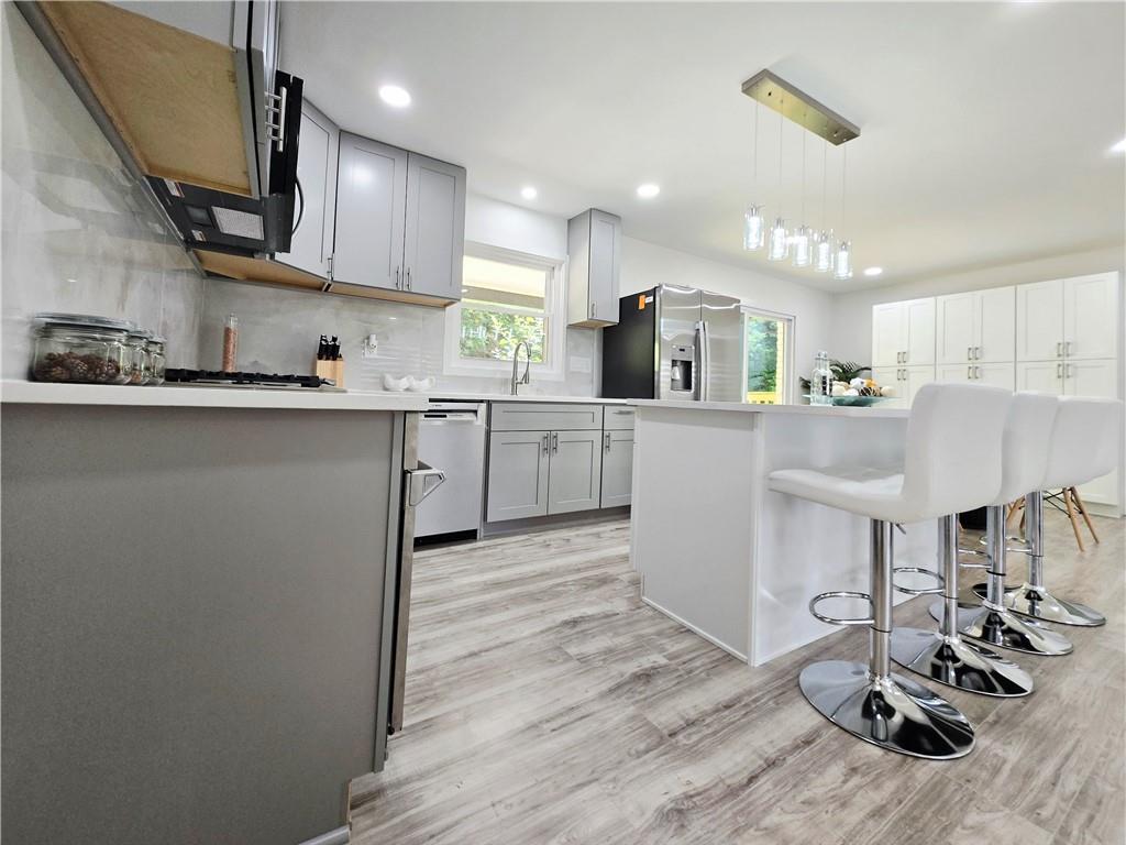 2400 Glenrock Drive Property Photo 11