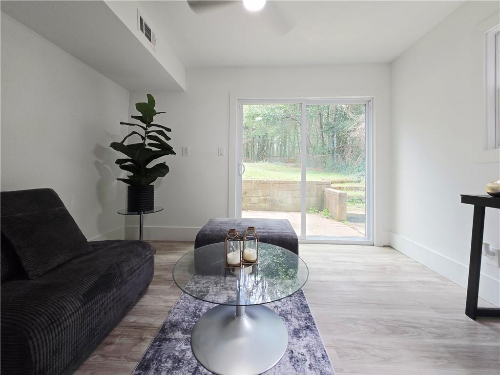 2400 Glenrock Drive Property Photo 39