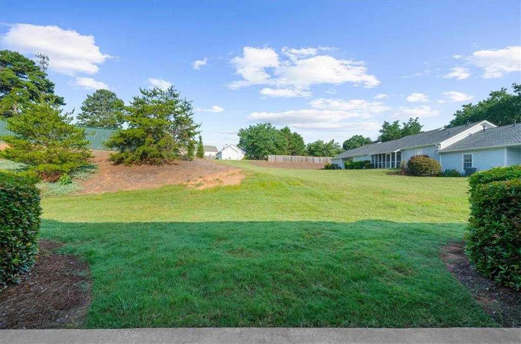 3033 Bentley Park Circle Property Photo 21