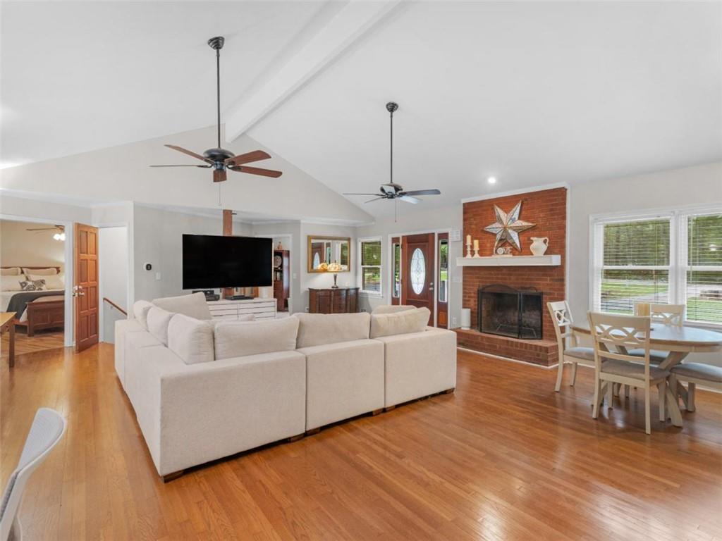 150 Knights Circle Property Photo 7