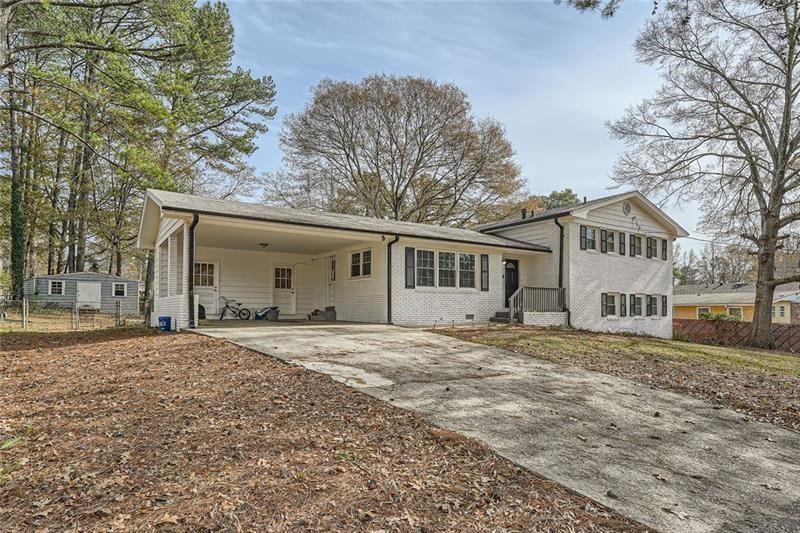 4809 Hemlock Drive SW Property Photo 1
