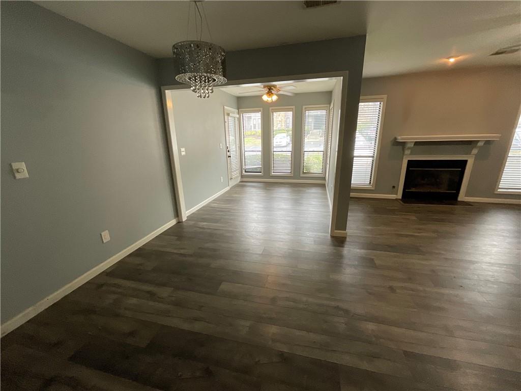 3969 Woodridge Way Property Photo 9