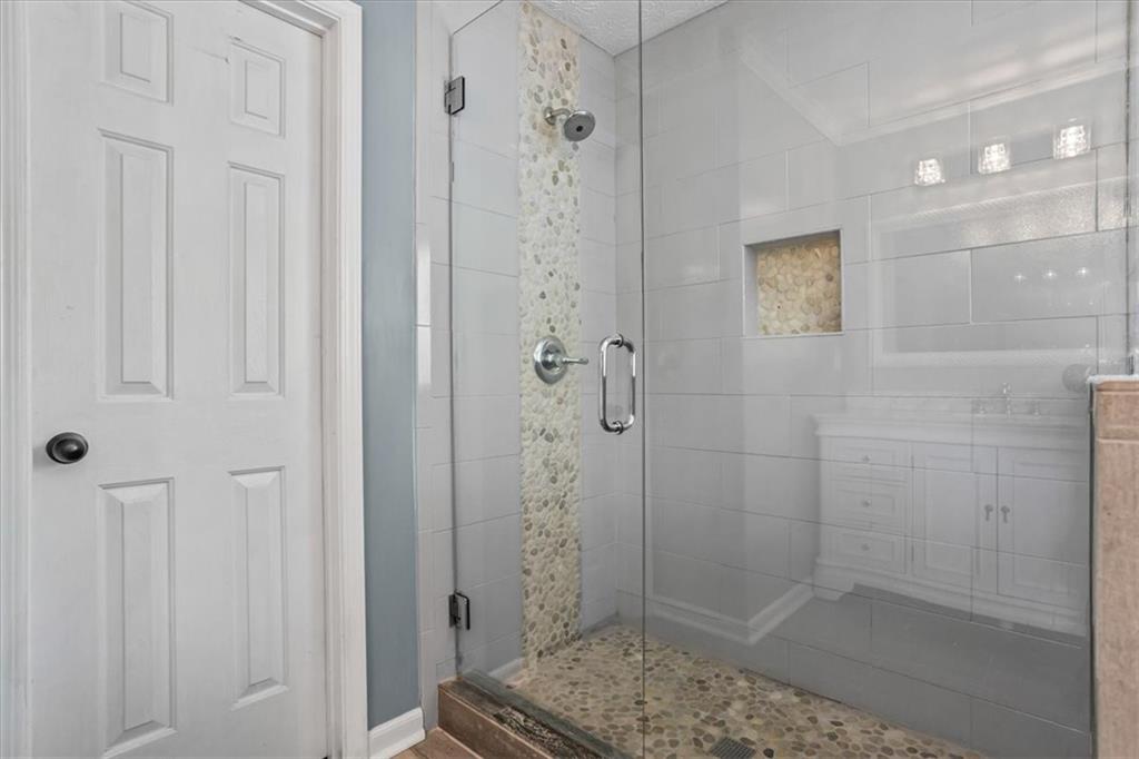 2615 Snowcrest Place Property Photo 23