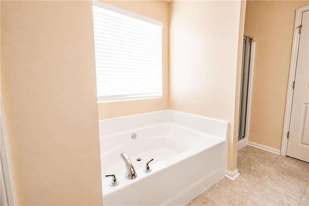 2066 Villa Spring Court Property Photo 10