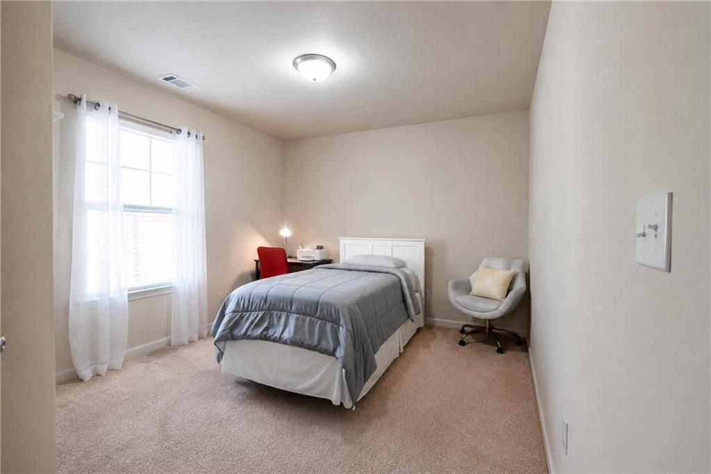 2066 Villa Spring Court Property Photo 12