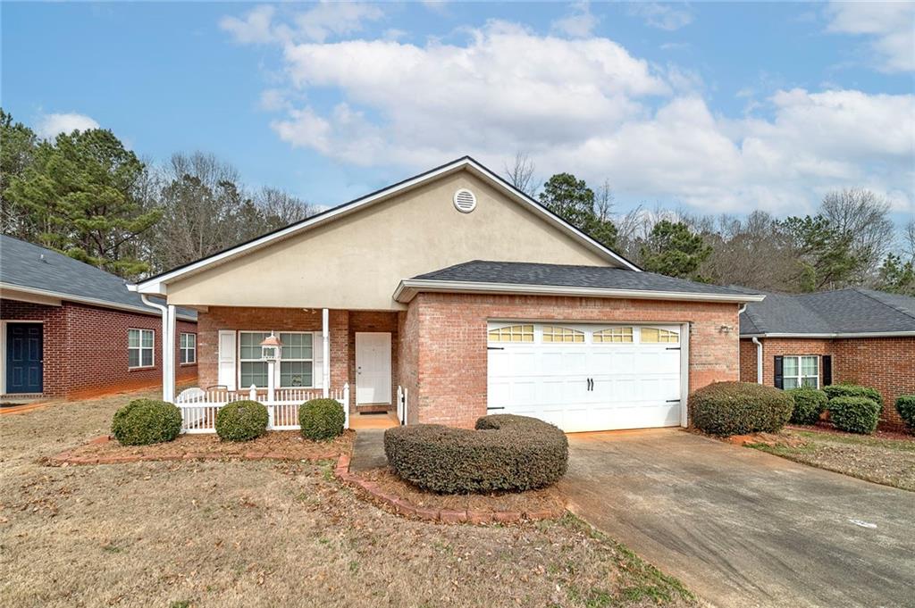 140 Astilbe Meadow Drive Property Photo 1