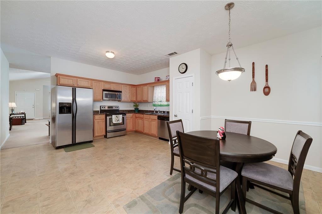 140 Astilbe Meadow Drive Property Photo 10