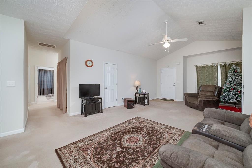 140 Astilbe Meadow Drive Property Photo 14