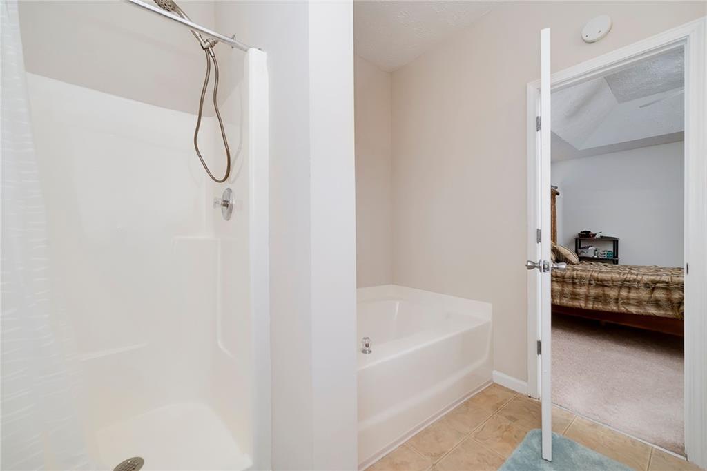 140 Astilbe Meadow Drive Property Photo 18