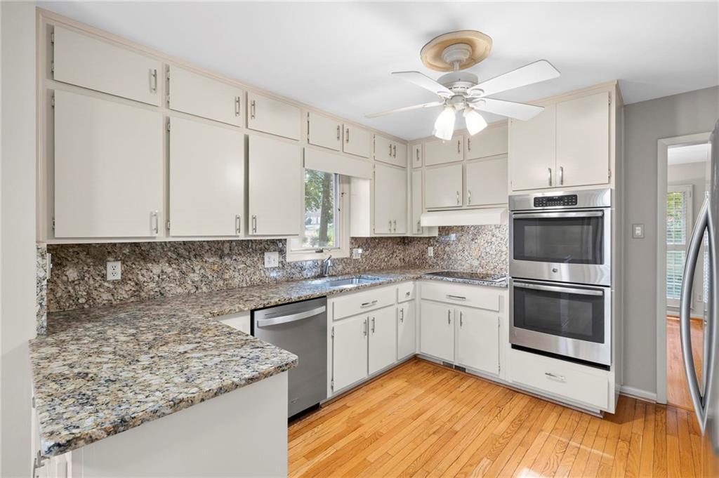 4930 Twin Branches Way Property Photo 7