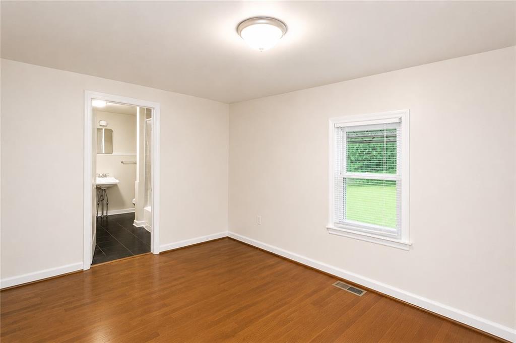 1360 Cunningham Road Sw Property Photo 11