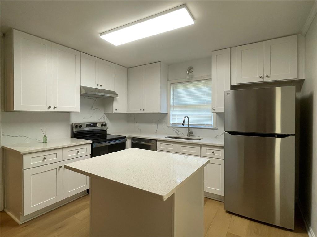 2297 Hylaea Road Property Photo 3