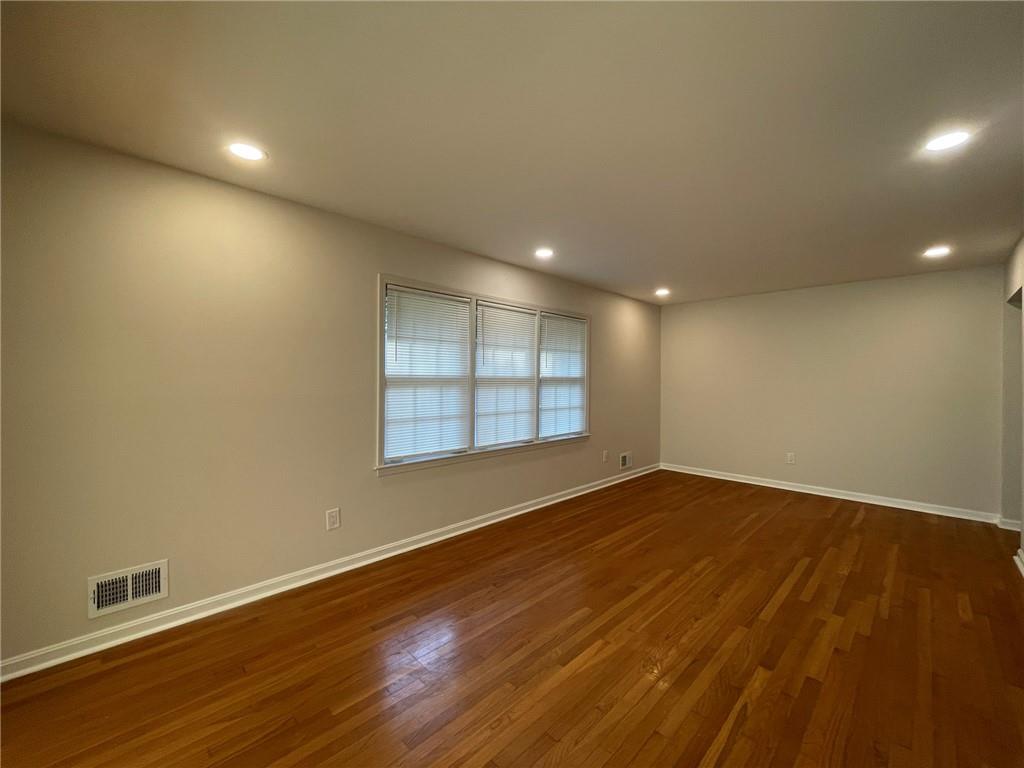 2297 Hylaea Road Property Photo 5