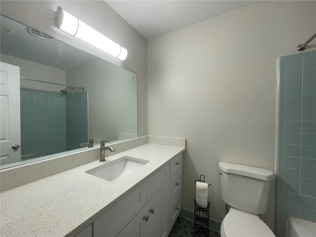 2297 Hylaea Road Property Photo 8