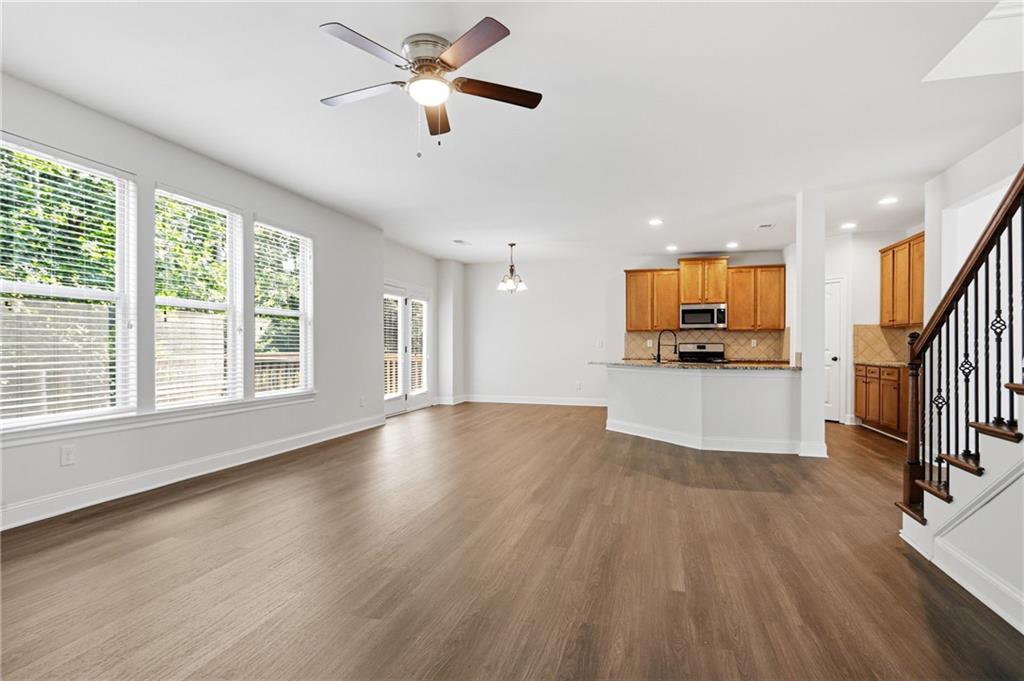 4860 Dawson Court Property Photo 12