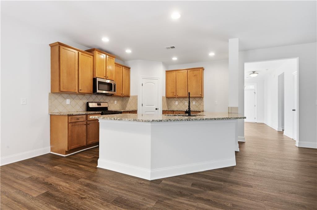 4860 Dawson Court Property Photo 14