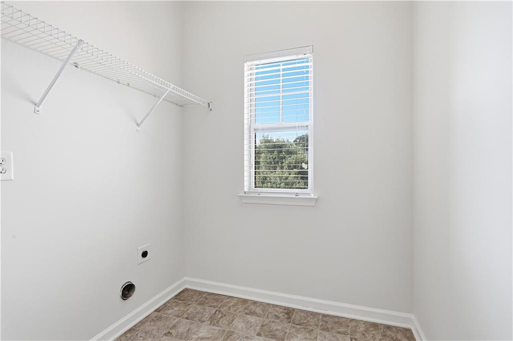 4860 Dawson Court Property Photo 41