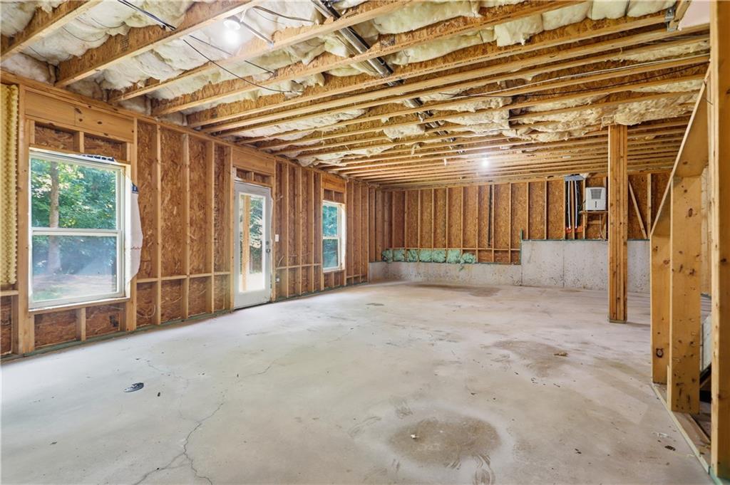 4860 Dawson Court Property Photo 42