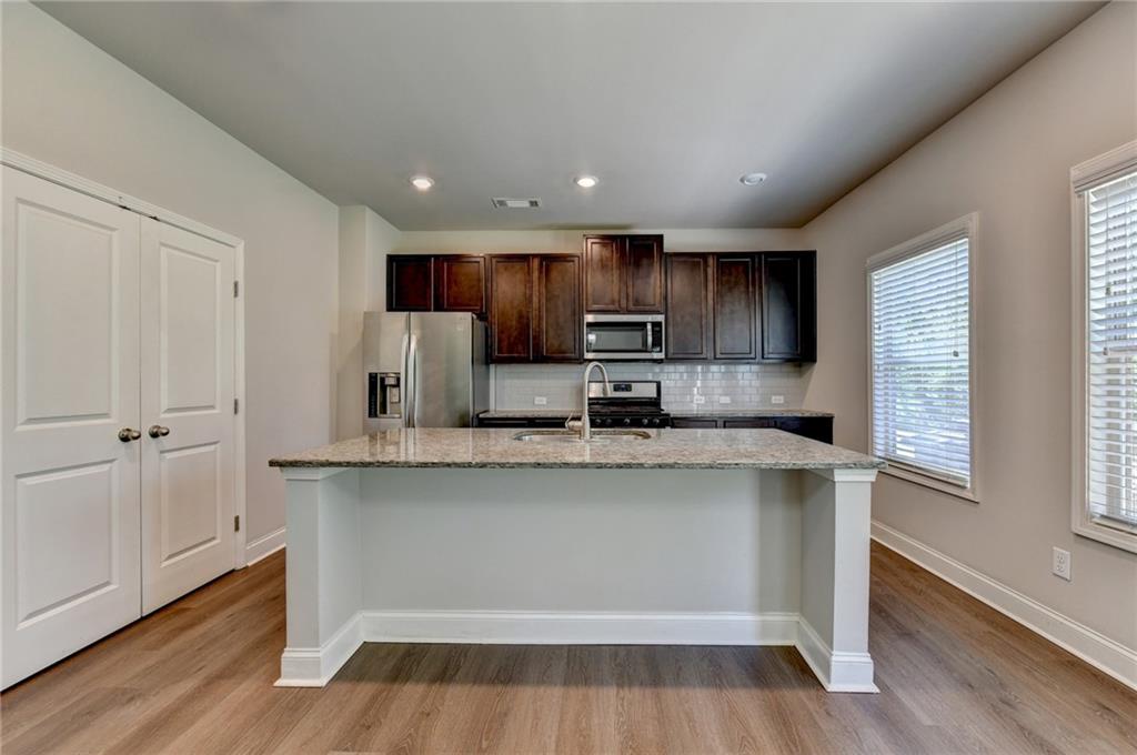 4409 Beechnut View Property Photo 12
