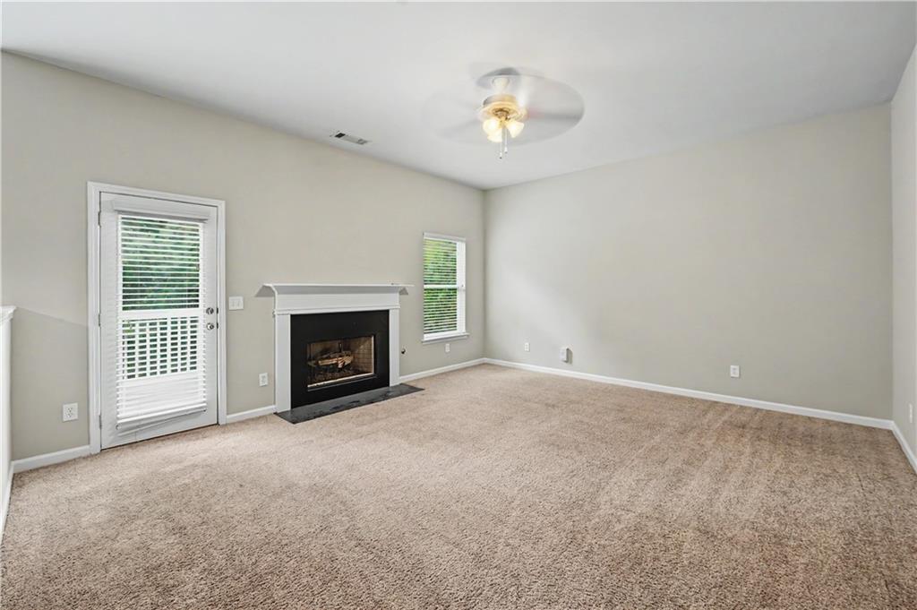 1230 Grey Rock Way Property Photo 3