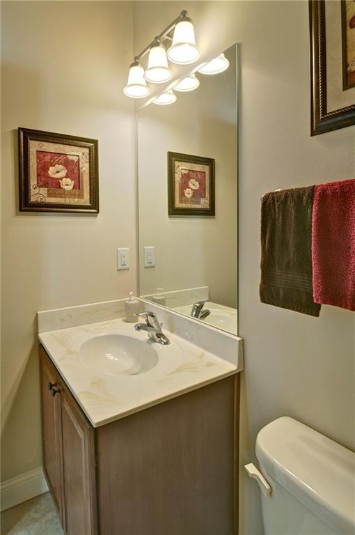 503 Lakeview Court Property Photo 14