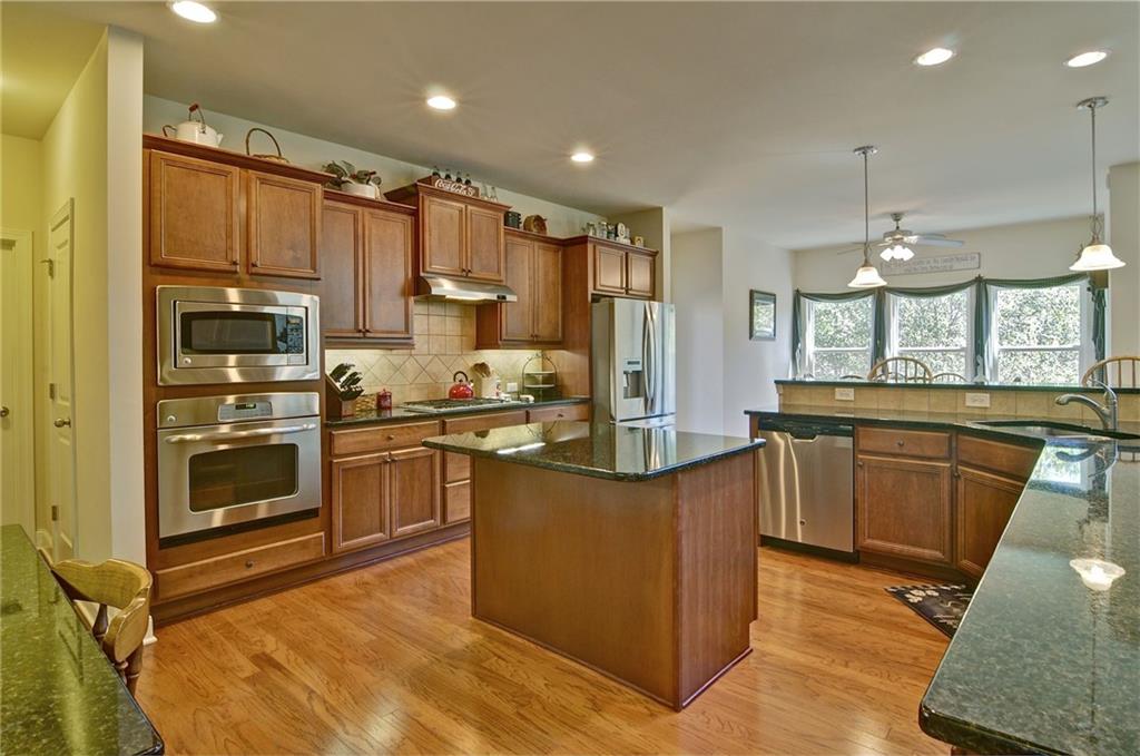 503 Lakeview Court Property Photo 20