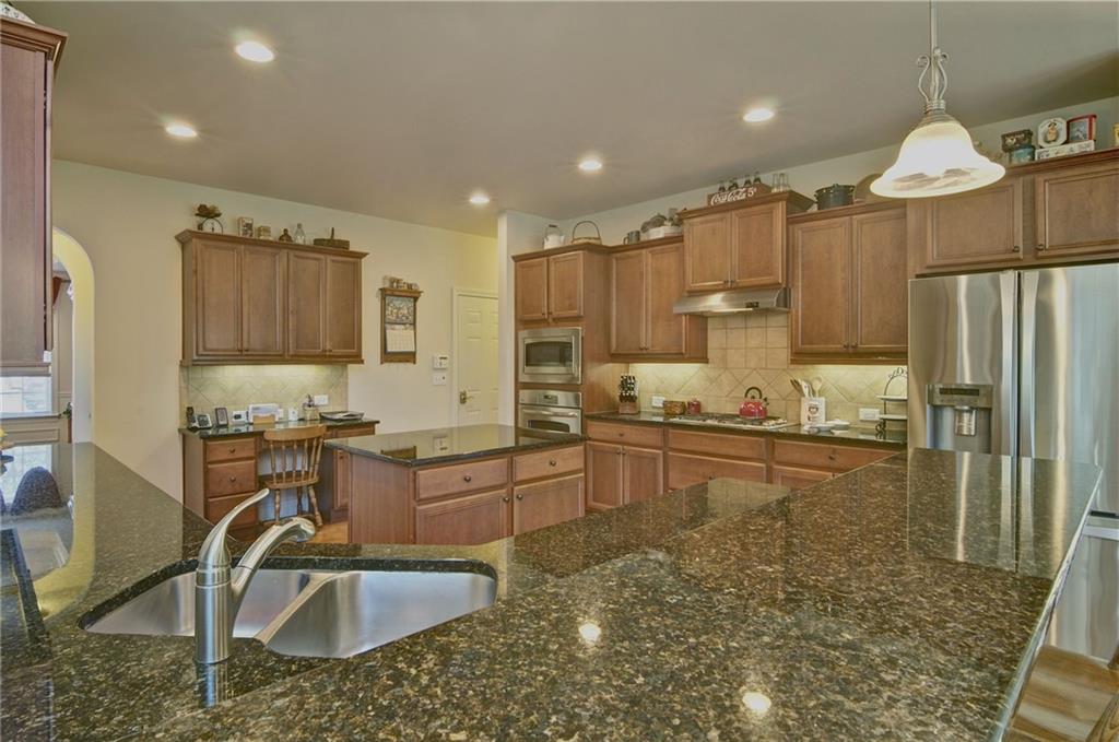 503 Lakeview Court Property Photo 23
