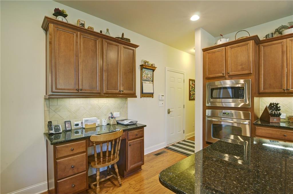 503 Lakeview Court Property Photo 26