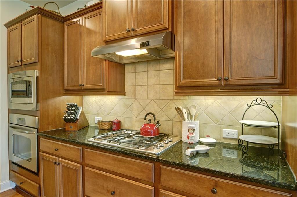 503 Lakeview Court Property Photo 27