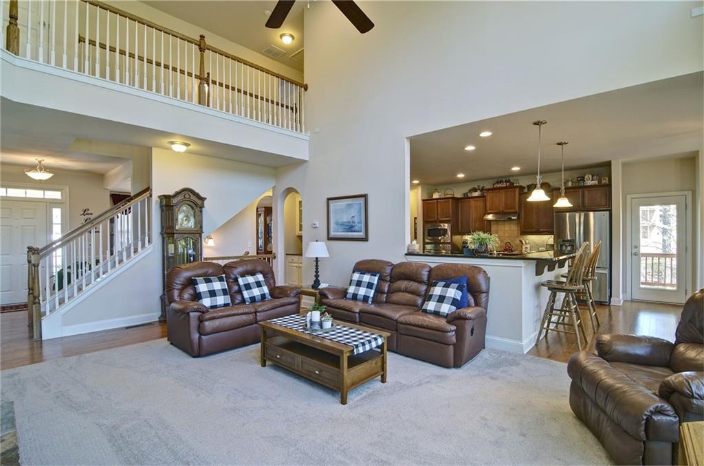 503 Lakeview Court Property Photo 38