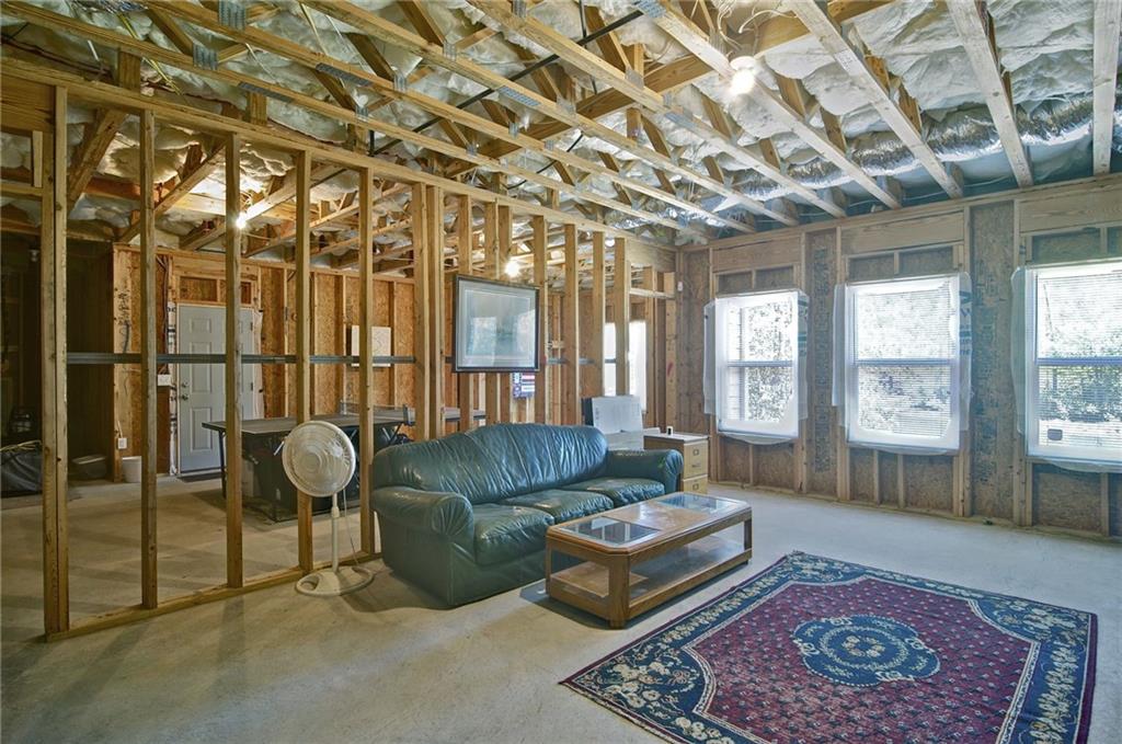 503 Lakeview Court Property Photo 69