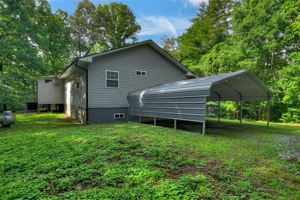387 Ruby Lane Property Photo 6