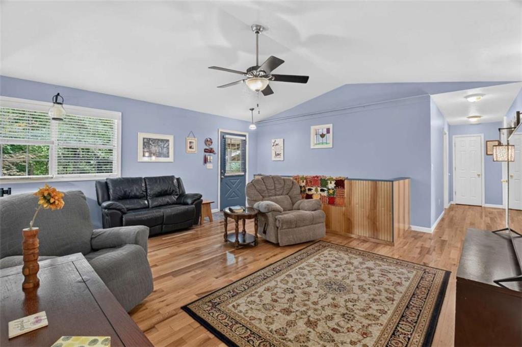 387 Ruby Lane Property Photo 25