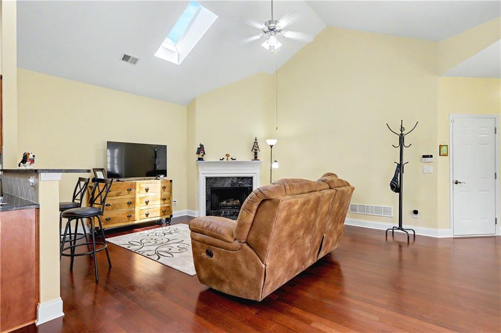 327 Acuba View Property Photo 9