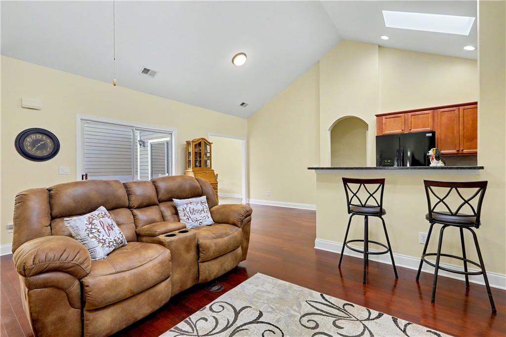 327 Acuba View Property Photo 11