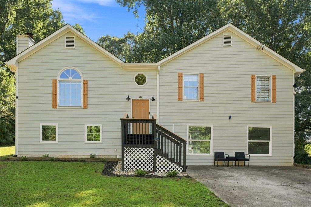 137 Landing Lane Property Photo 1