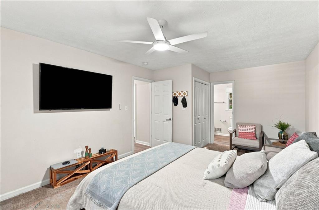 137 Landing Lane Property Photo 16