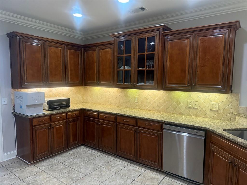7814153 Property Photo 21
