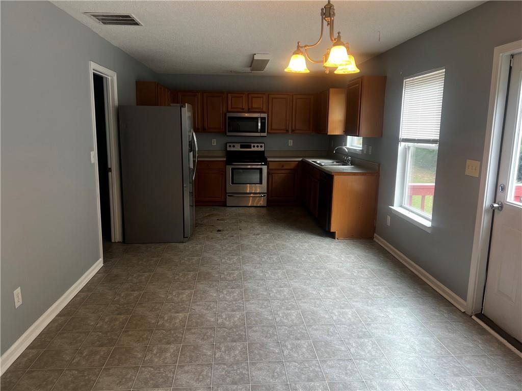 3086 Stream View Property Photo 3