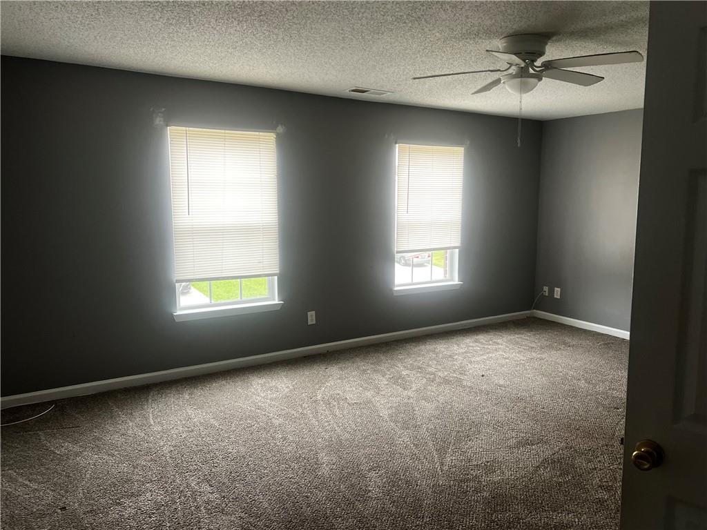3086 Stream View Property Photo 9
