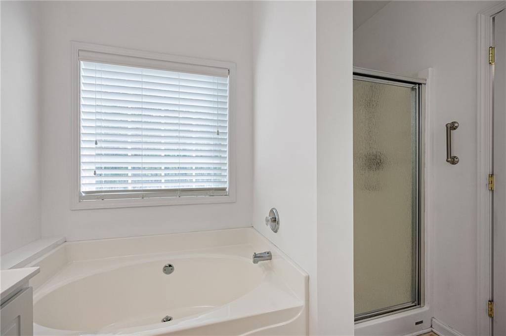9 Cross Pointe Way Property Photo 22